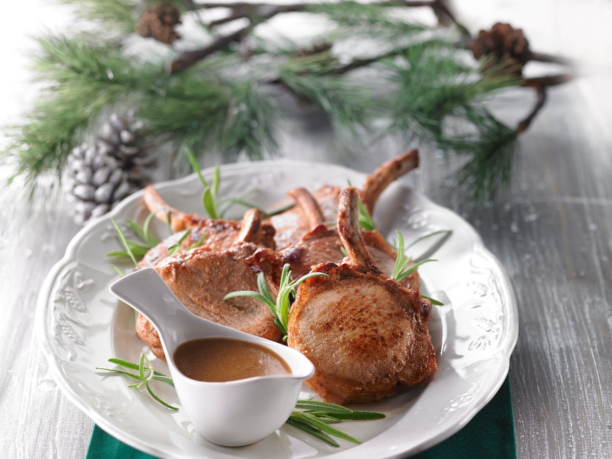 Maple-Caramelized Pork Chops | Maple from Canada