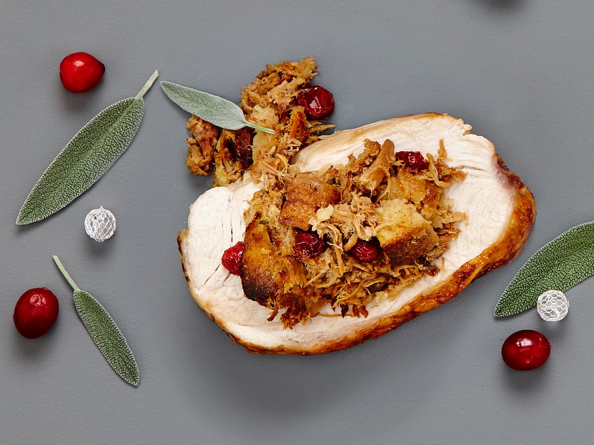 Maple-Pork Turkey Stuffing | Maple from Canada