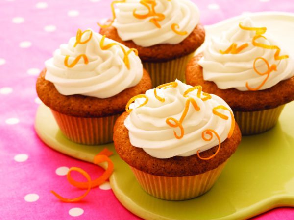 Recipe — Maple-frosted Spice Cupcakes