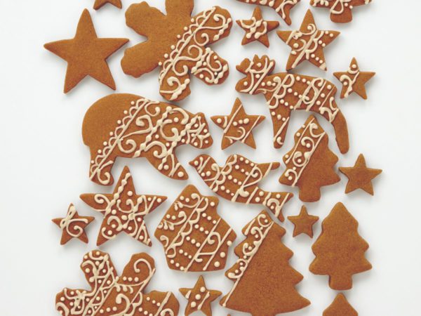 Recipe — Christmas Shortbread Cookies with Maple Lacing